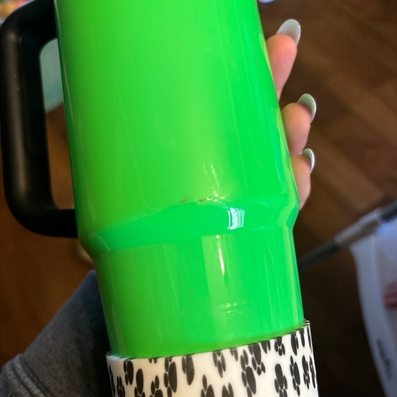 Stanley 30oz Neon Green Tumbler - Picture 3 of 5
